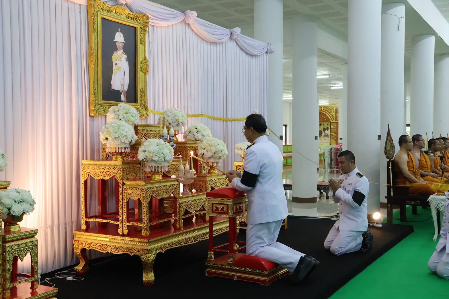 สำนักงานพัฒนาชุมชนจังหวัดนนทบุรี ร่วมพิธีบำเพ็ญกุศลสตมวาร (100 วัน) เพื่ออุทิศถวายเป็นพระกุศล แด่สมเด็จพระเจ้าลูกเธอ เจ้าฟ้าพัชรกิติยาภาฯ